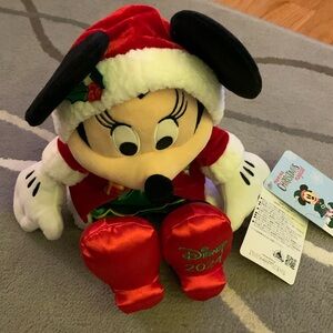 Brand new holiday Minnie from Japan with tags
